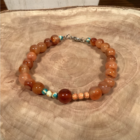 Carnelian Agate & Jade Bracelet - Picture 2 of 4